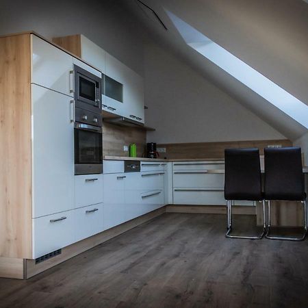Landhaus Ferienwohnungen Mit Pool Und Wellness Neukirchen-Balbini Екстериор снимка